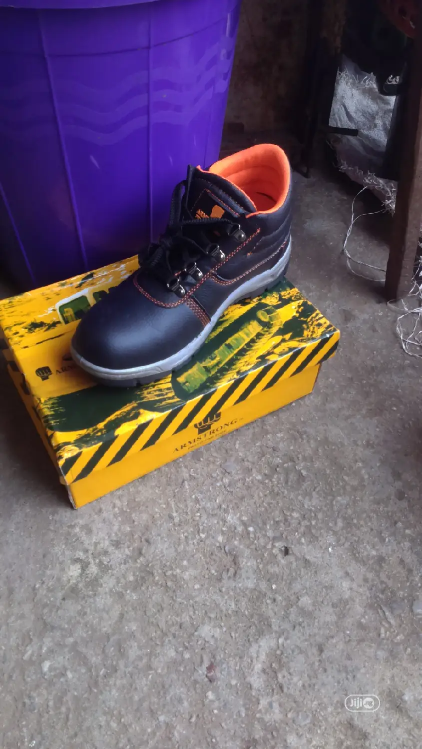 Safety Shoes