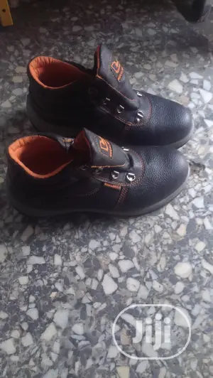 Safety Shoes