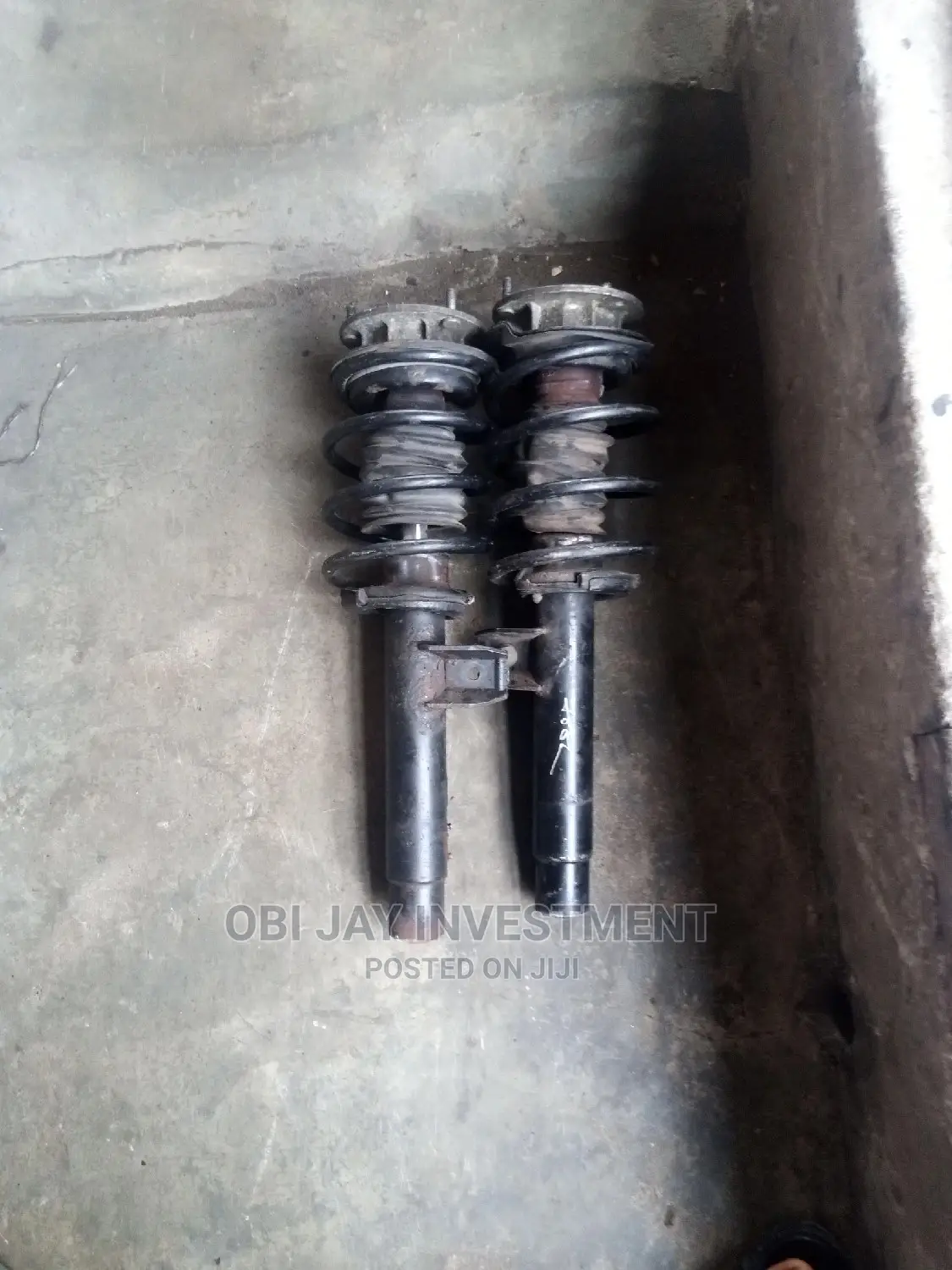 Front Shock Absorber BMW E90 4wheel Drive