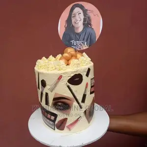 Make-up Birthday Cake