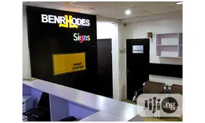 Benrhodes Reception Signs