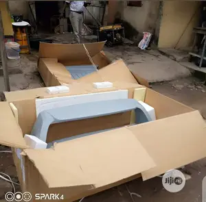 Boot Cover Hilux 2018
