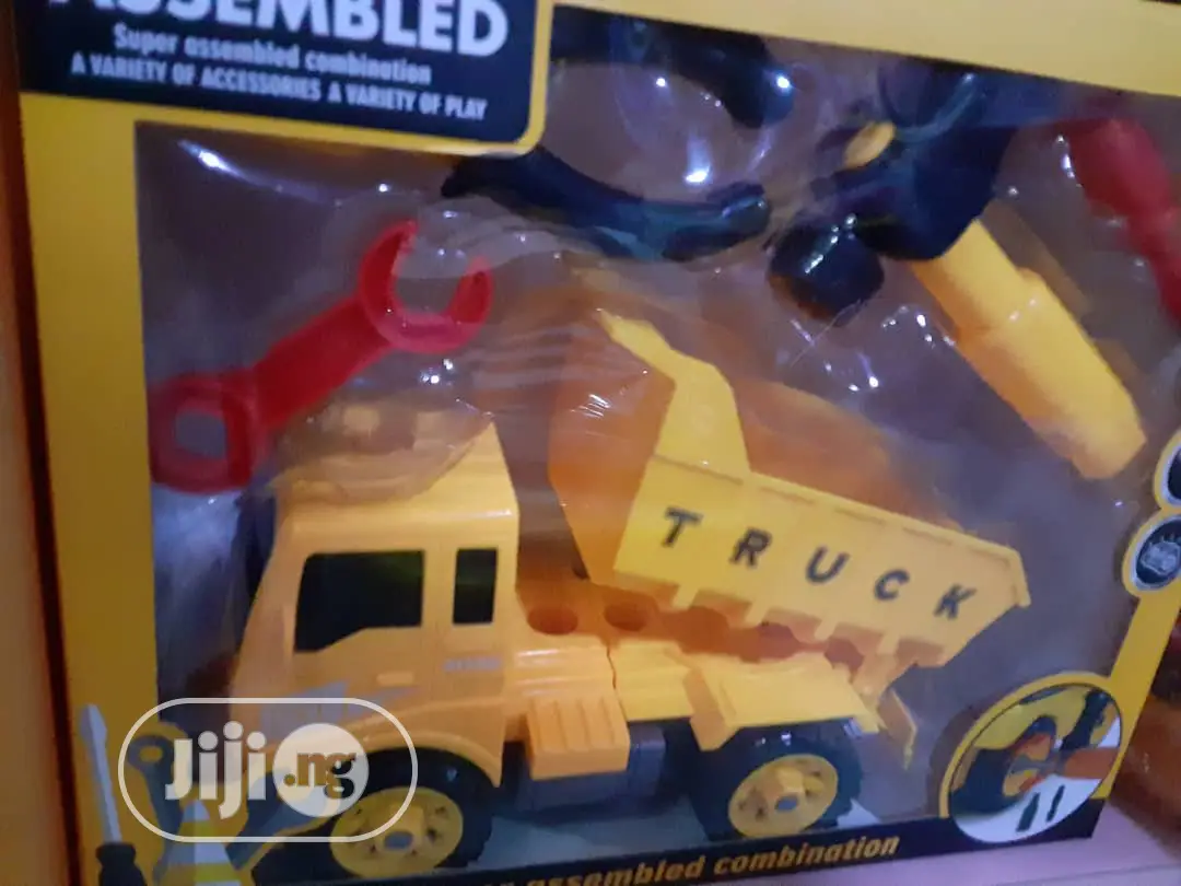 Kids Playing Truck
