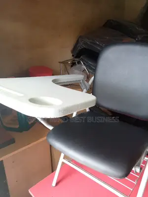 Foldeble Student Chairs