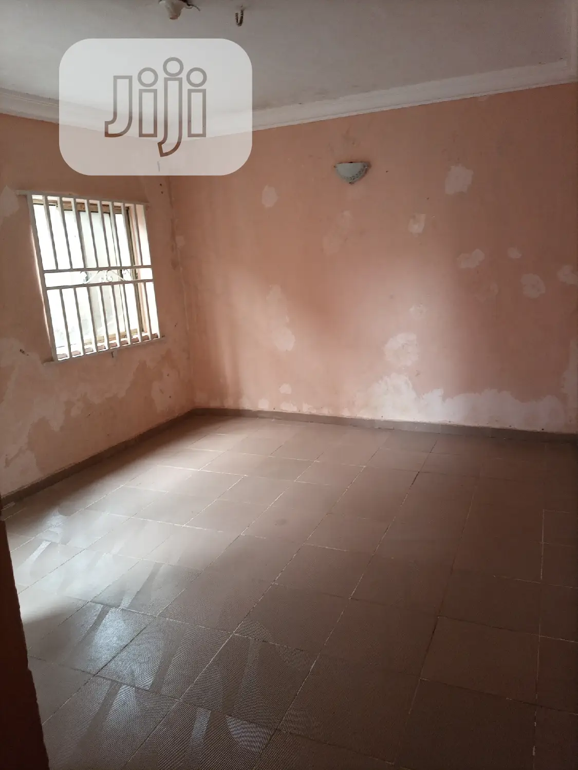 Furnished Mini Flat in Ekoro Road, Abule Egba for rent