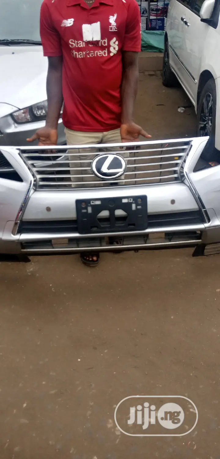 Complete Front Bumper Lexus Rx Model Original