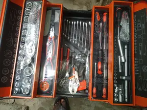 85ps Complete Tools Box Set With 1⁄2 1⁄4