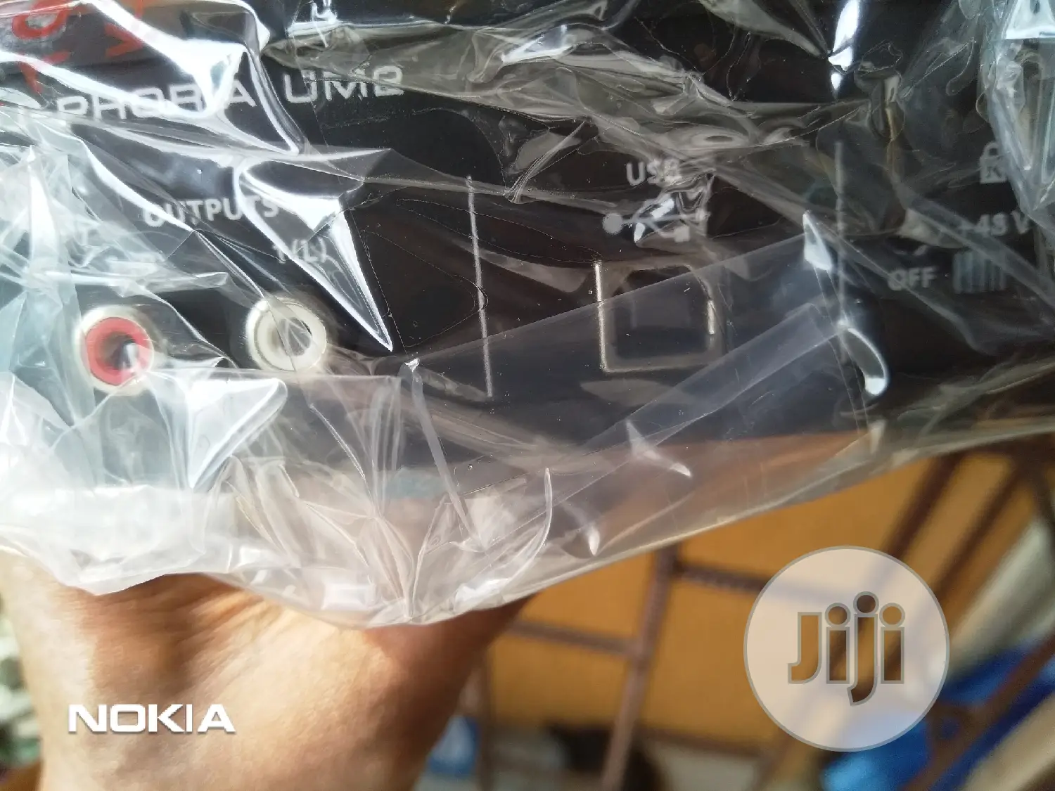 Behringer U-Phoria Um2 Audio Interface