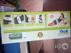 Vibro Twin Toning Motion.