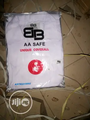 AA Safe 100% Lab Coat.