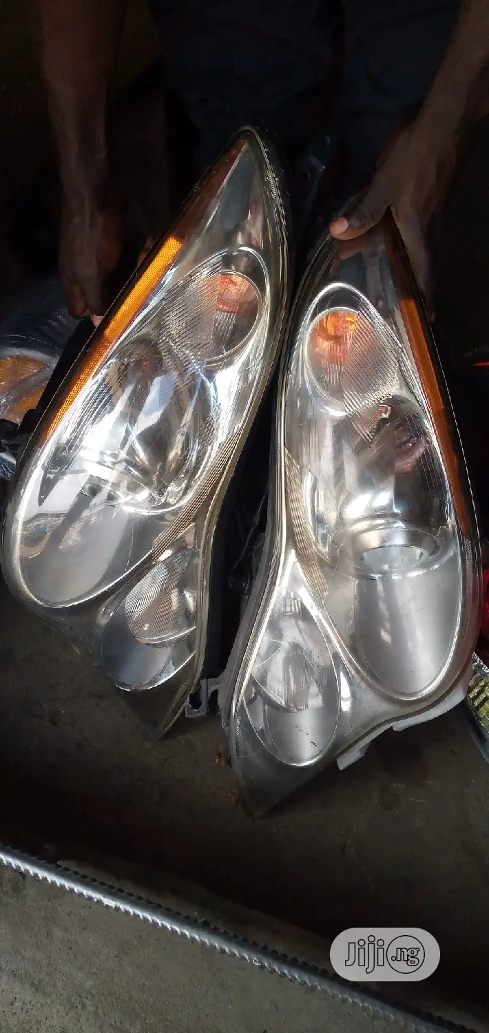 Head Lamp EX35 Infinity 2008