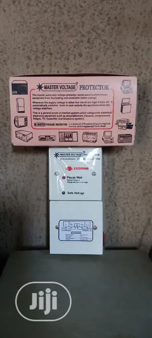 Master Voltage Protector 30amps