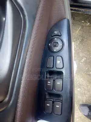 Glass Control Switch for Hyundai Sonata 2009 Model