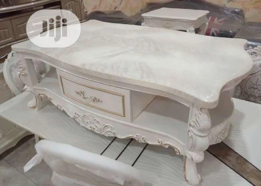 Super Unique Center Table