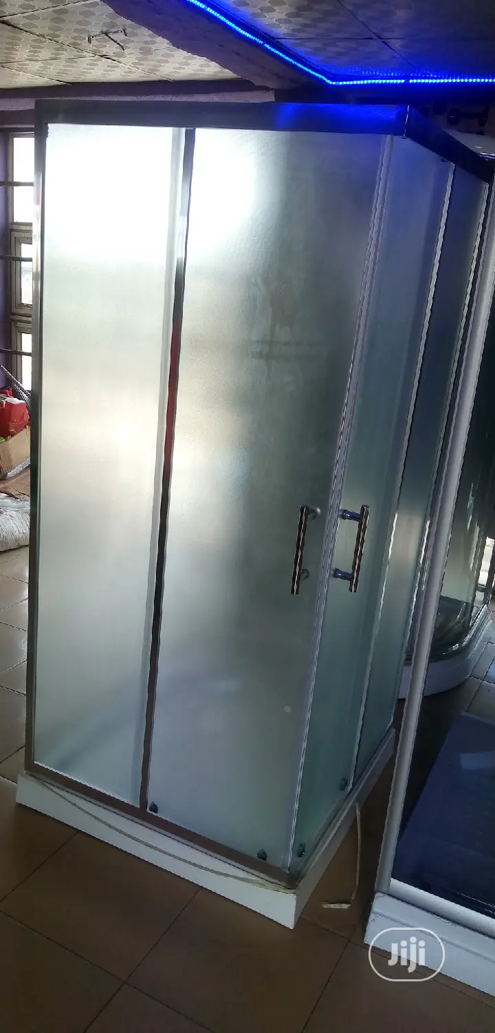 Shower Cubicles.