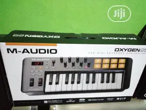 Higjer Quality M- Audio Studio Keyboard