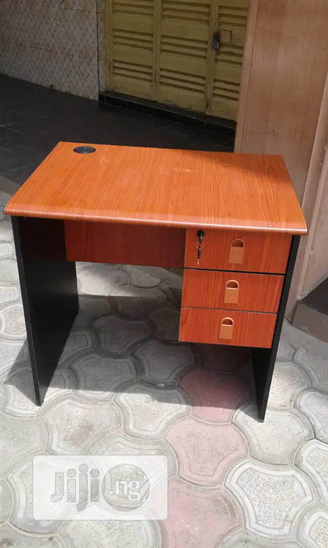 3ft Wooden Table