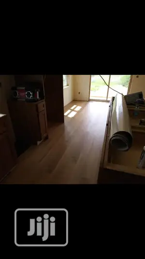 Laminated Woodenfloor