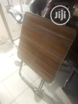Foldable Table