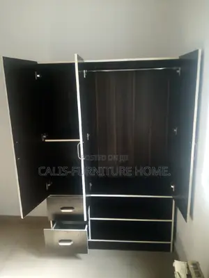 6ft X 4ft Wardrobe (Dark Brown) Color.