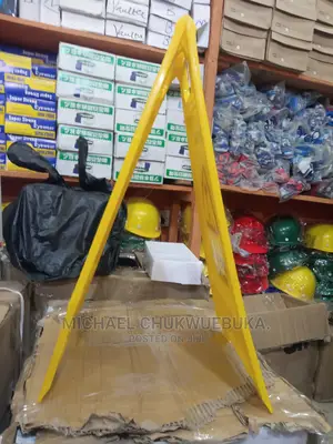Siginal Caution Men At Work
