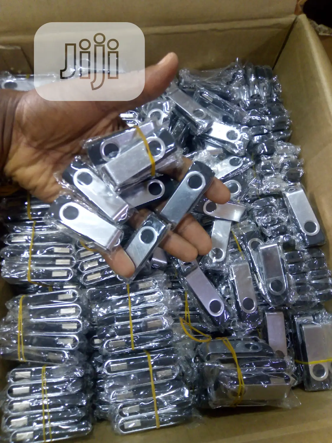 Original 8gb Flash Drive