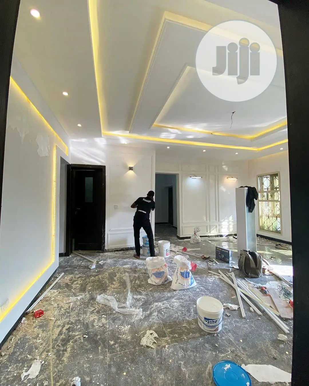 Pop Ceiling Design With Interior Finishing