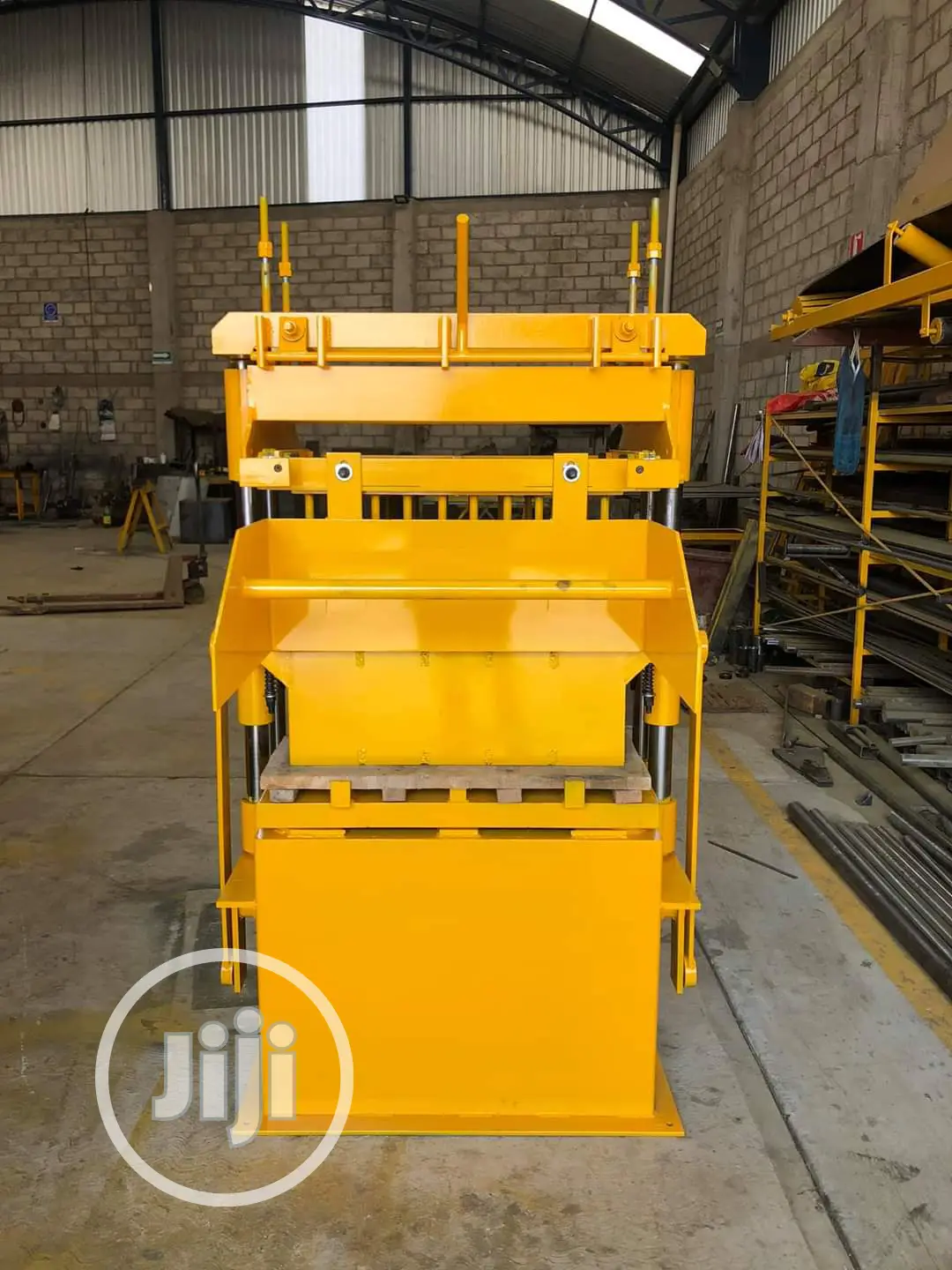 Complete Line Concrete Block Molding Machine
