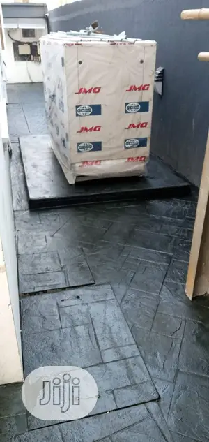 Stamp Floor Design