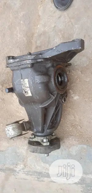 MERCEDES BENZ Front Back Axle C300 W204