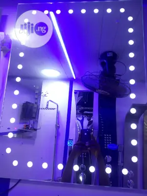 Mirror With Design Light