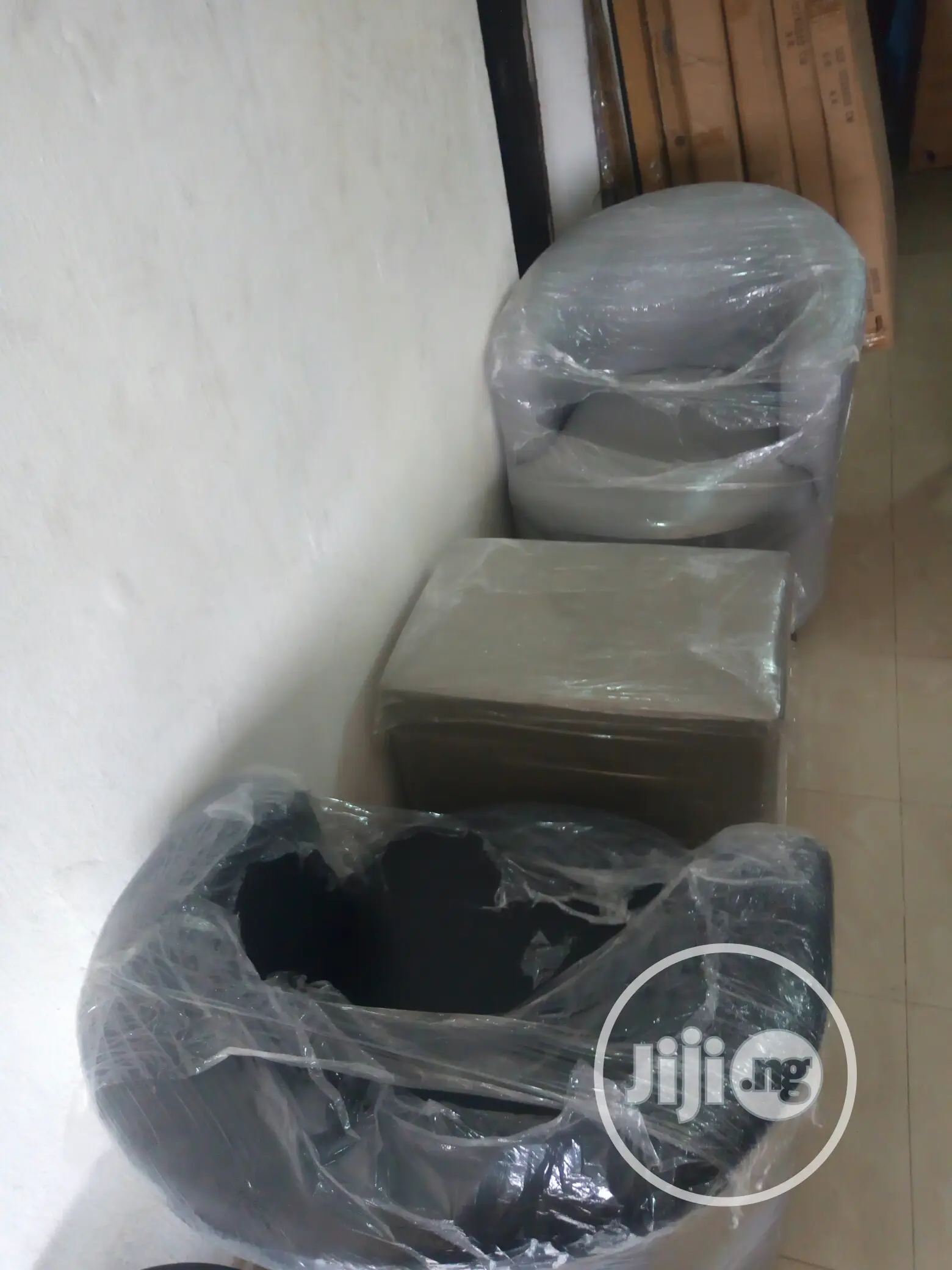 Promo! Sofa 2pcs Single and Centre Table