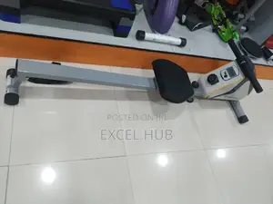 American Fitness Rowing Machine 9