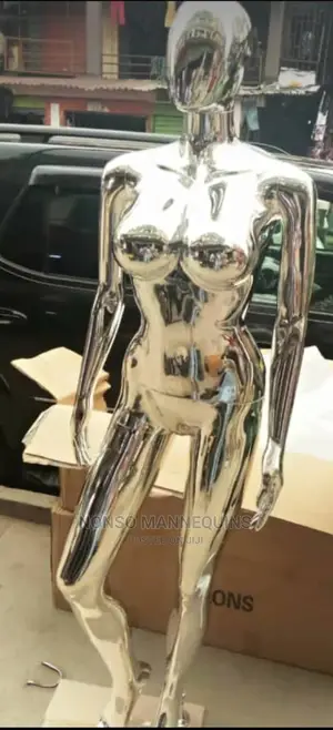 Big Breast Silver Chrome Female Mannequin