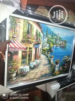 Wall Frame Big
