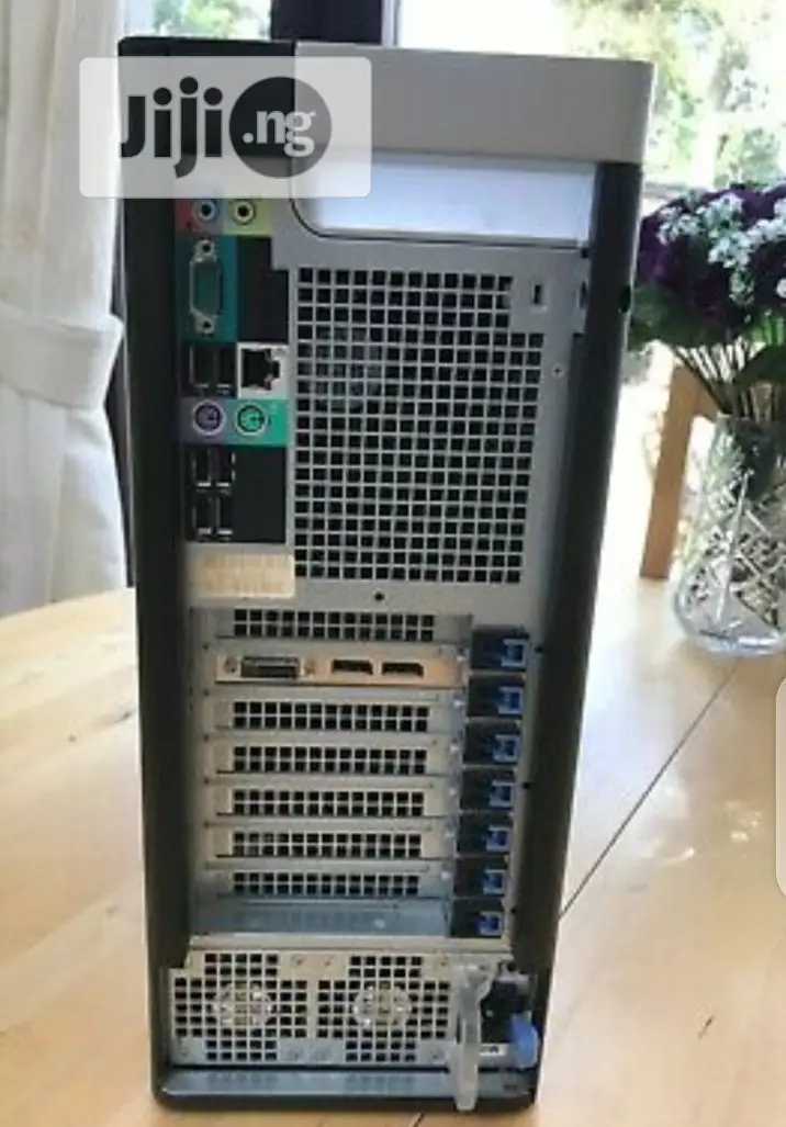 New Desktop Computer Dell 32GB Intel Xeon HDD 2T