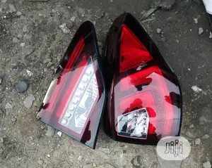 Back Light Rx350 2010 Upgraded To 2017 Model.