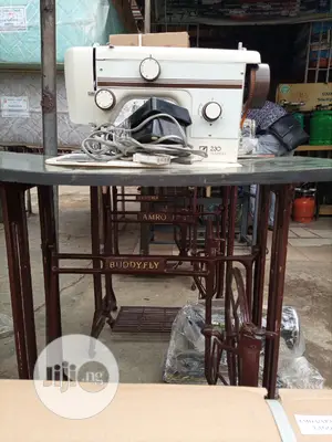 Multipurpose Zigzag Sewing Machine