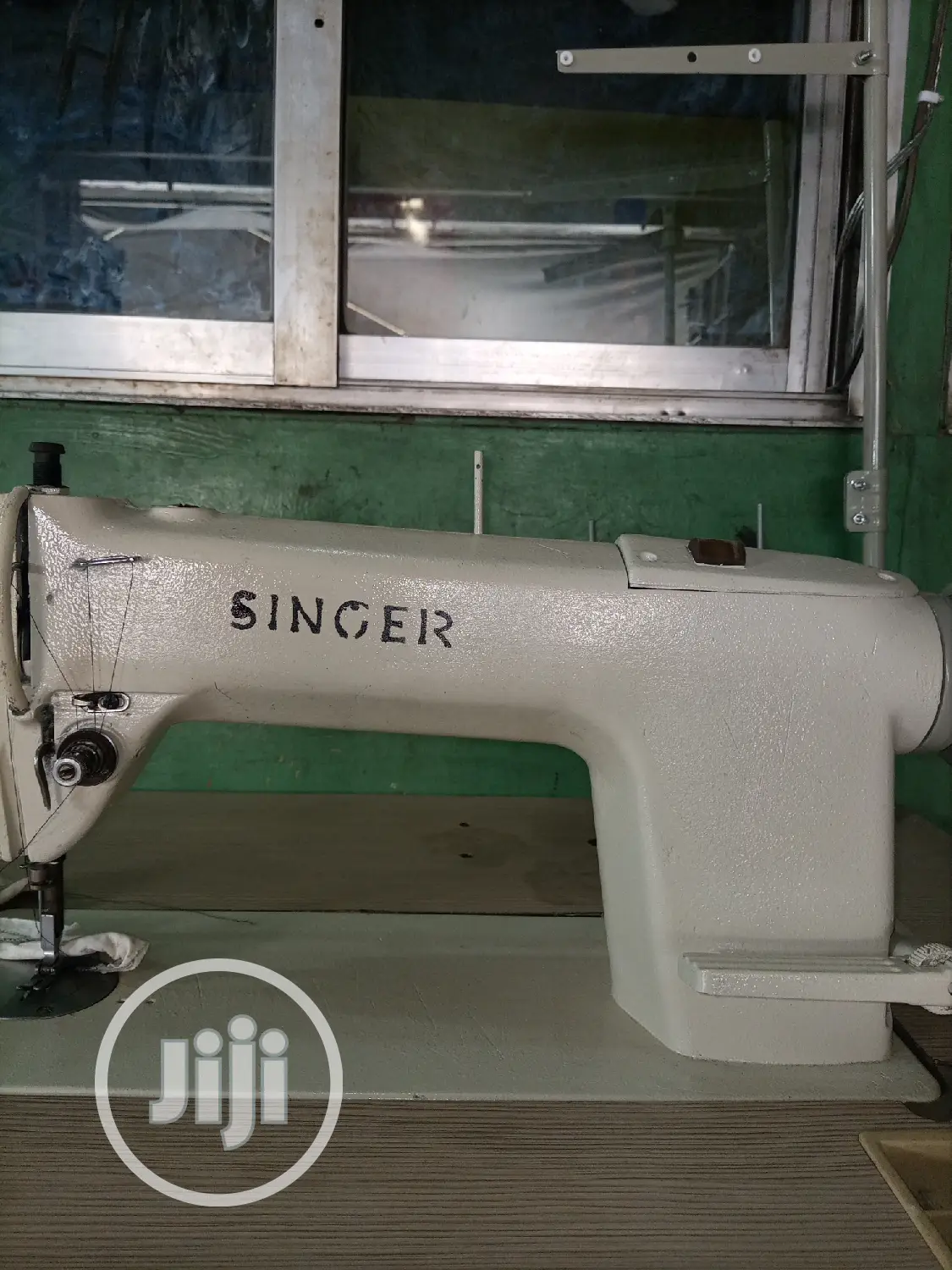 Singer Industrial Straight Sewing Machine