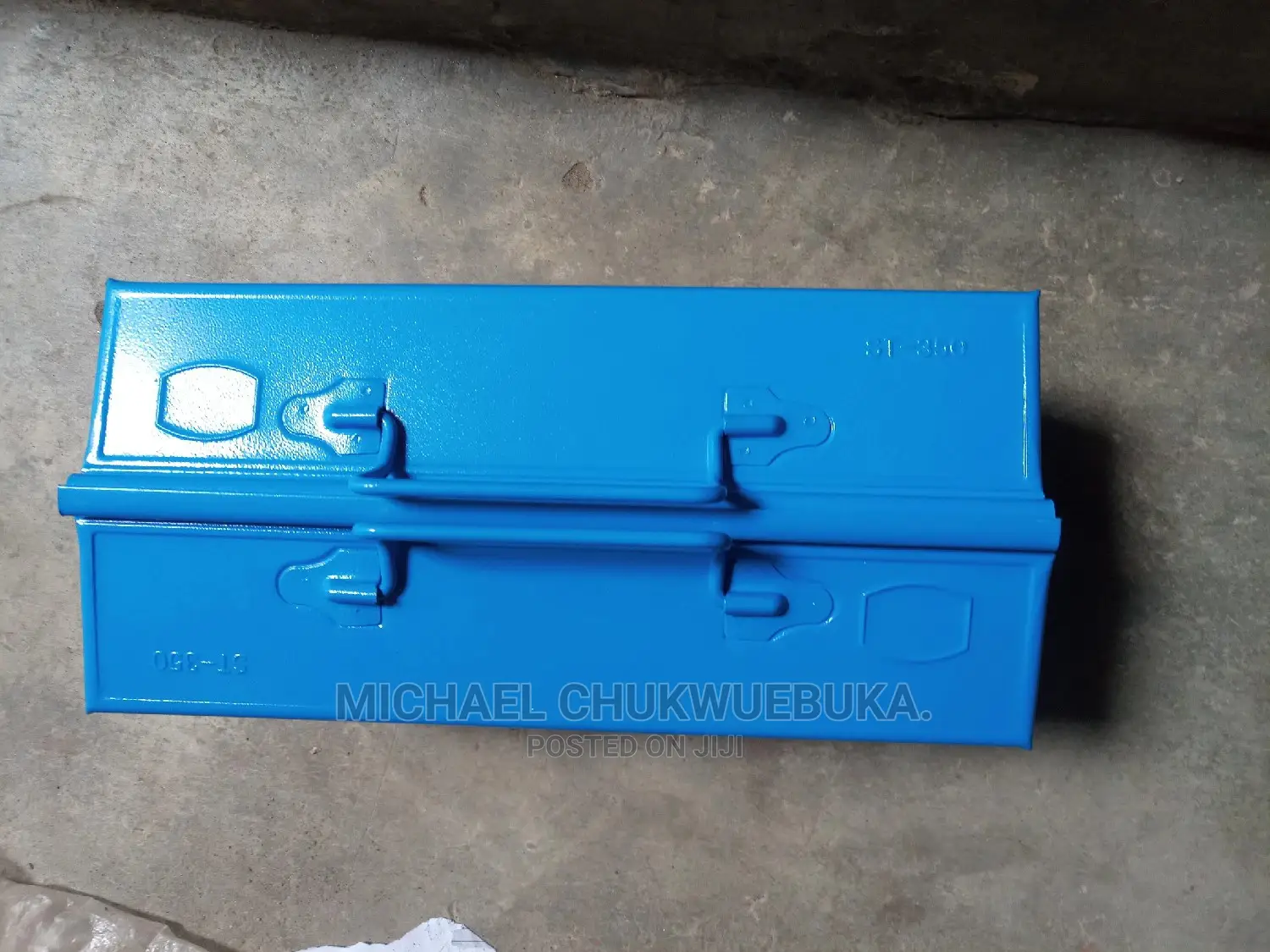 Small Empty Tool Box