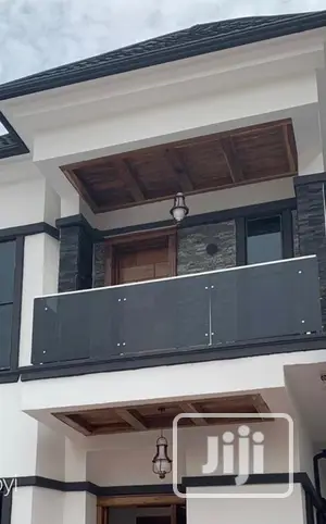 Framless Glass Railings