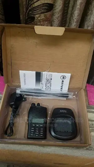 Motorola Transceiver MT777 Radio