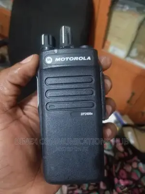 Motorola Dp2400e Transceiver Radio