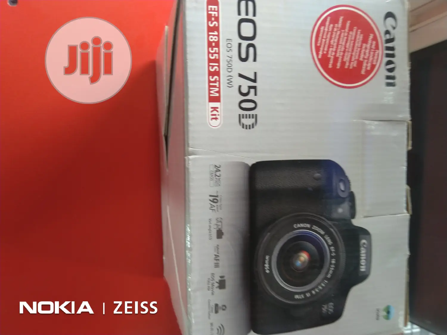 Canon EOS 750D