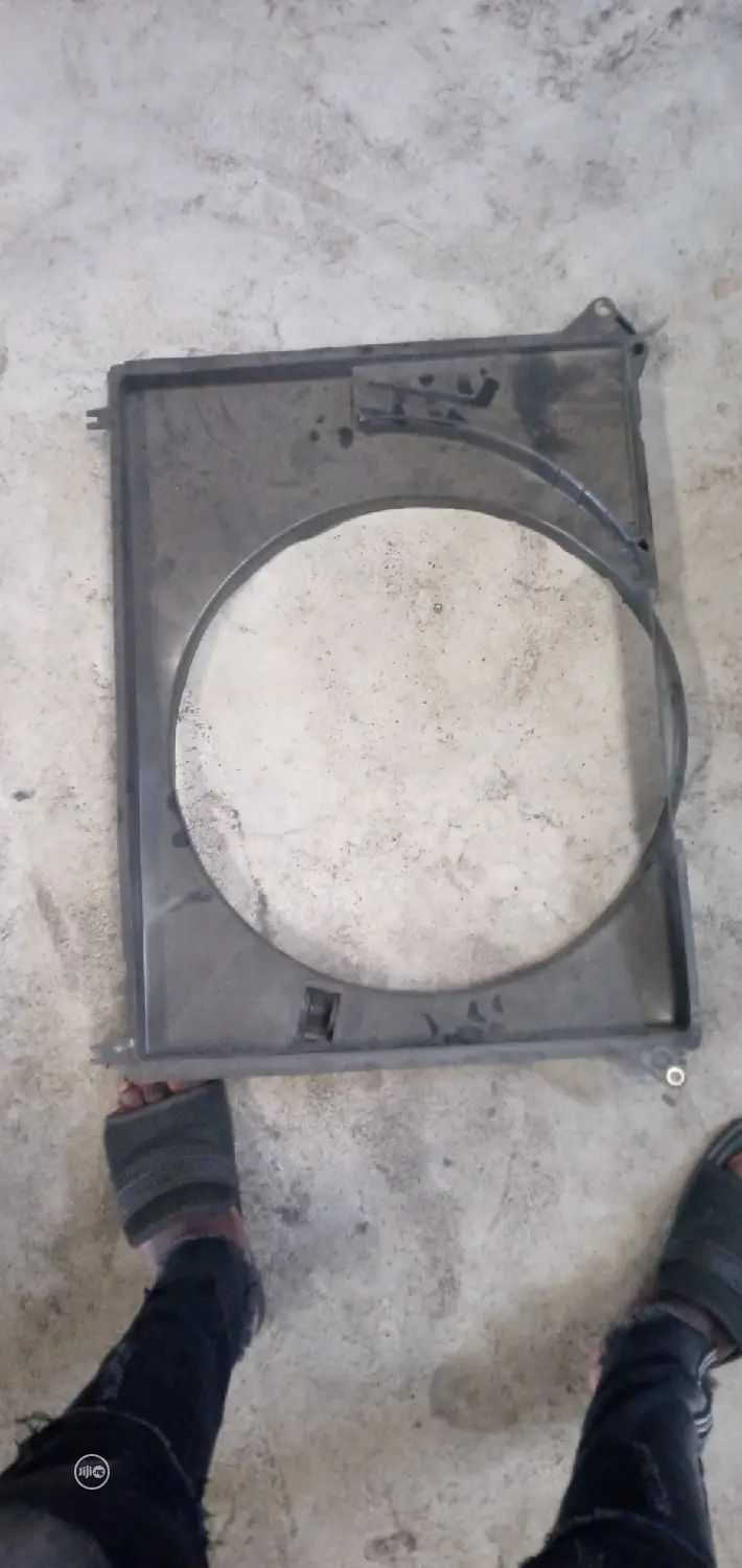 Radiator Coat Hilux