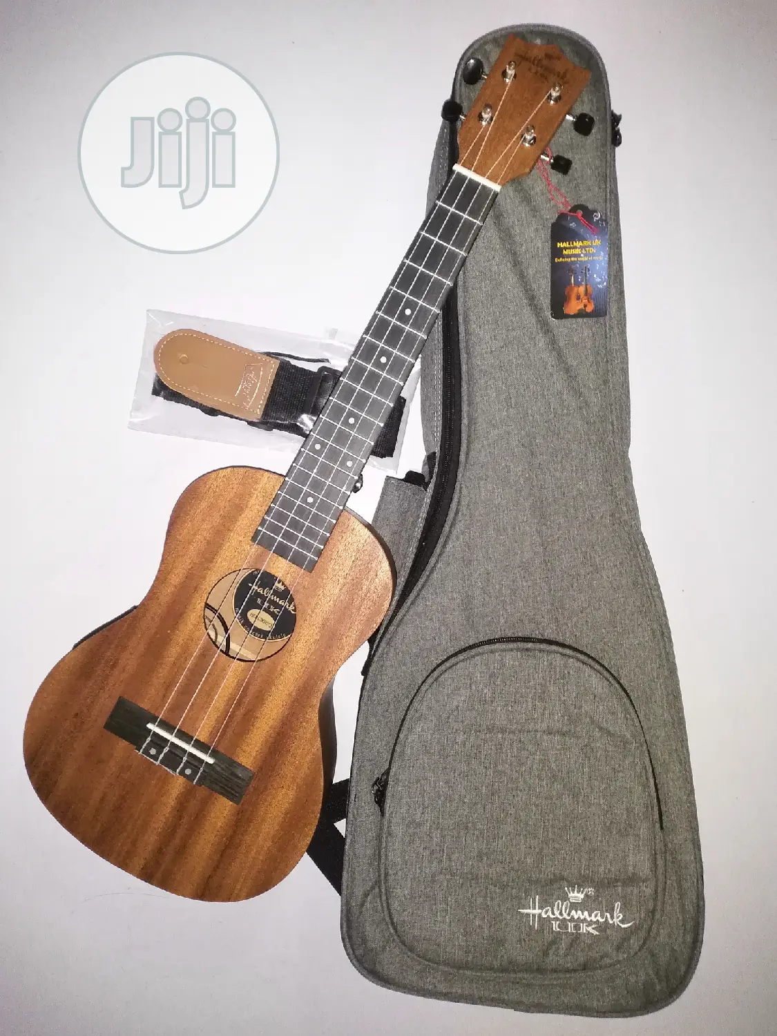 Hallmark-Uk Concert Ukulele