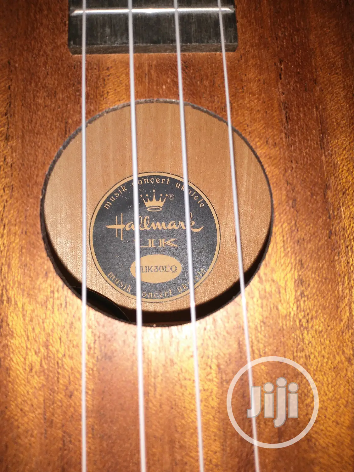 Hallmark-Uk Concert Ukulele