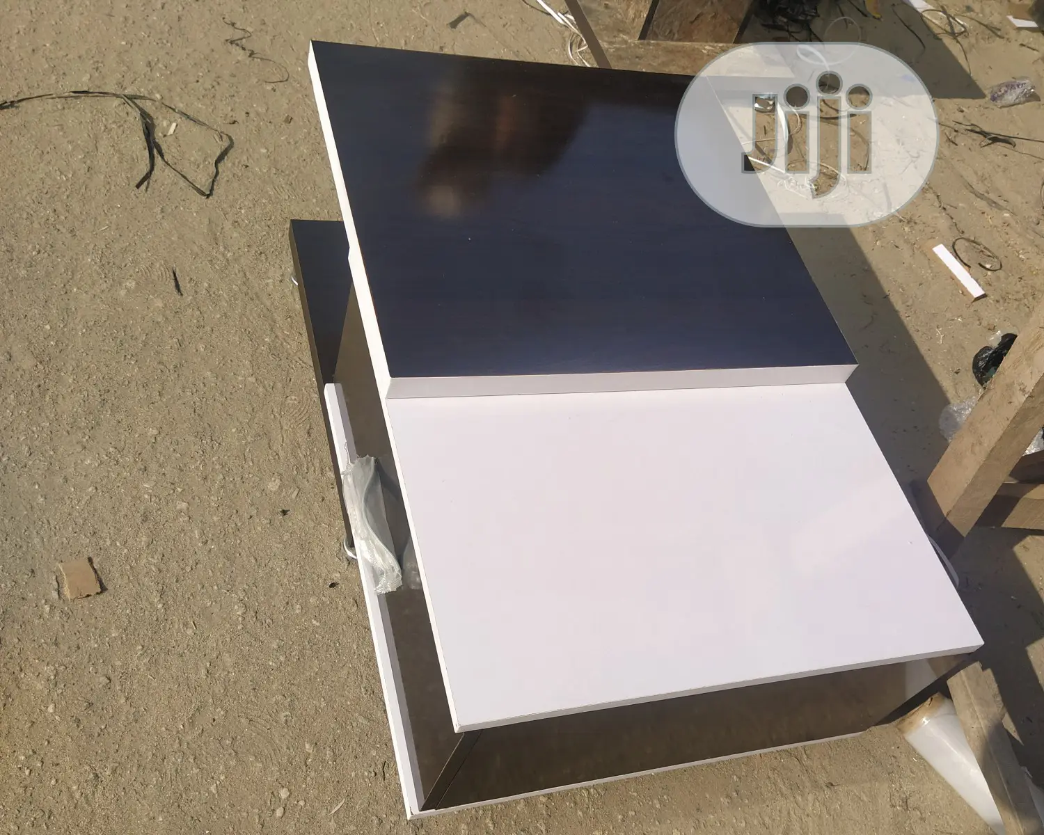 Modern Center Table