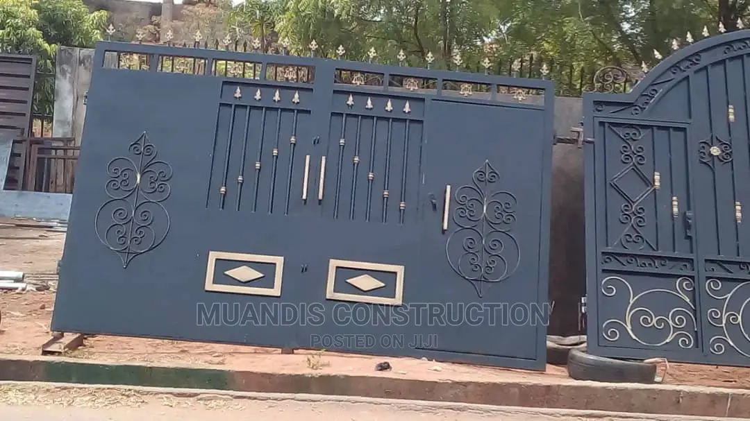 12 Feet Gate
