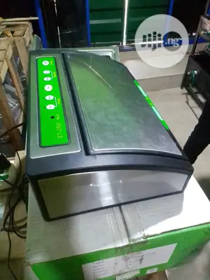 Vaccum Sealer
